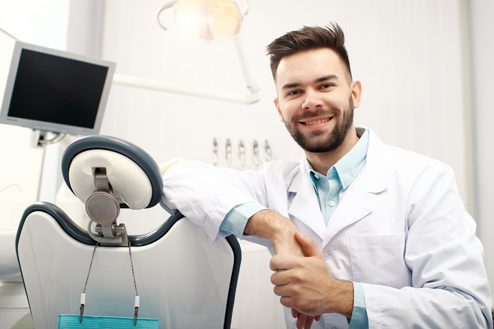 8 Different Types of Dentists and Their Specialties